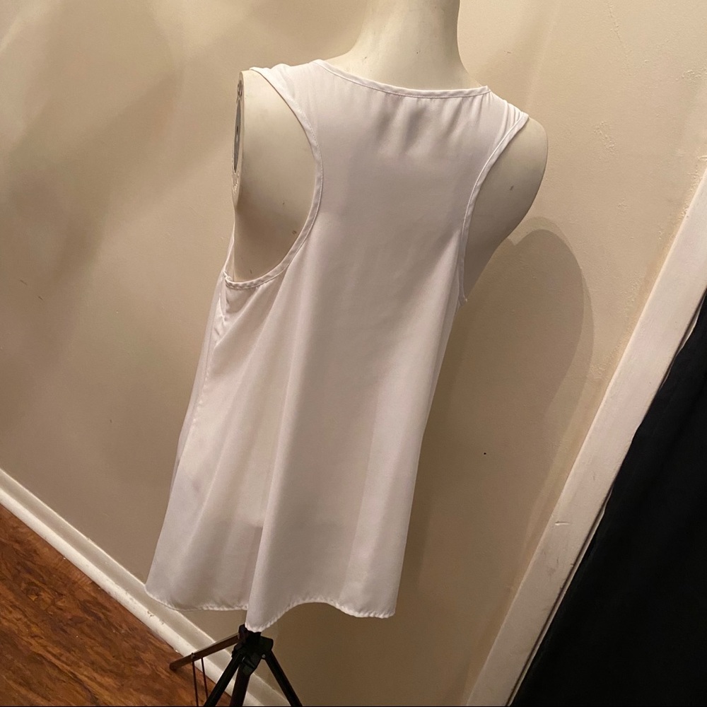 Studio Y top - Picture 3 of 4